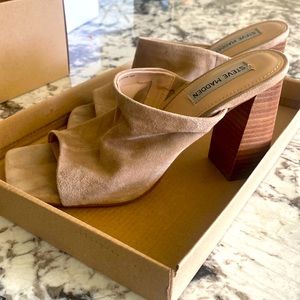 Sweden shoes tan color 8 size Steve Madden